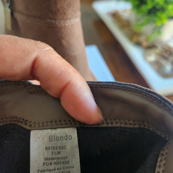 Blondo Dark Taupe Bootie 7.5 - Picture 8 of 12